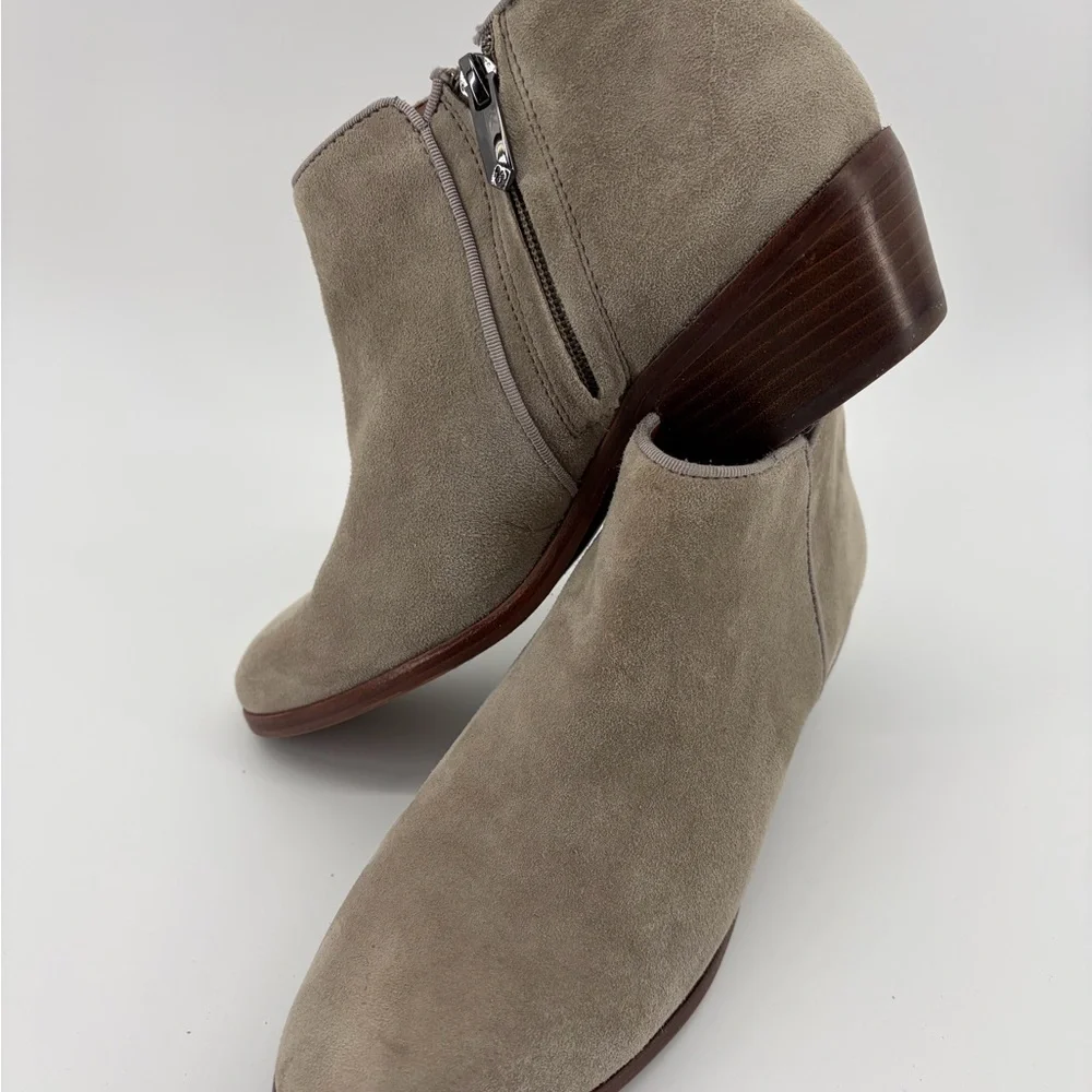 Sam Edelman Women's Size 7 Ankle Boot Taupe Gray Suede Zip - Picture 5 of 10
